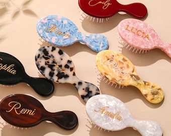 Personalisierte gravierte Kamm, Mini-Haarkamm, Brautjungfer Haarkamm, benutzerdefinierte Geldbörse Kamm, Taschenkamm mit Namen, Brautjungfer Geschenk, Geschenk für sie