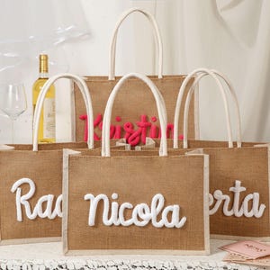 Personalized Bridesmaid Burlap Tote Bag, Custom Bridesmaid Gift Bag, Beach Bag, Bachelorette Party Bag, Mothers Day Gift, Bridesmaid Gift