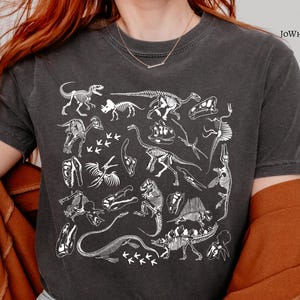 Dinosaur Skeleton TShirt| Women Dino T-Shirt|  Aesthetic Tee, Dinosaur Gifts, Dinosaur Skeleton Tee, Dinosaurus T Shirt, Dinosaur Lover Gift