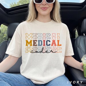Camiseta vintage retrô de codificador médico - Camiseta de codificador médico - Presente para camiseta de codificador médico - Camiseta de presente de codificador médico - Camiseta de codificador médico - Presente de codificador