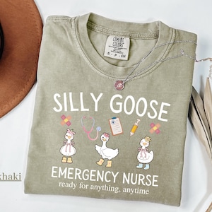 おかしいガチョウの救急看護師Tシャツ - 救急看護師ギフトシャツ - かわいいおもしろいERガチョウシャツ - 救急科看護師週間ギフト - 看護師ER Tシャツ
