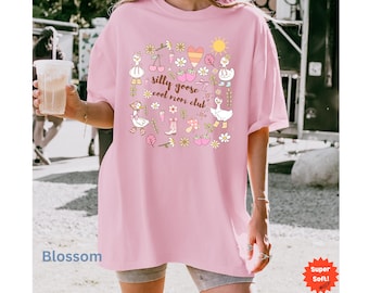 Silly Goose Mom Club Tshirt-Gift for Mom- Silly Goose on the Loose Mama Goose Shirt-Silly Goose Shirt-Mom Tshirt-Funny Mom Goose tshirt