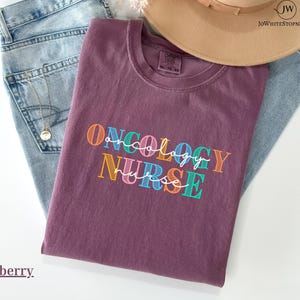 Onkologie Krankenschwester Shirt Onkologie Krankenschwester Geschenk, Onkologie Krankenschwester Geschenk, ONC Abschlussgeschenk, Krebs Krankenschwester Shirt, Onkologie Shirt, Chemo Krankenschwester Geschenk