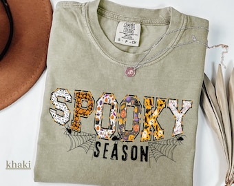 Koszulka Spooky Season - Koszulka na Halloween - Koszulka w stylu retro z duchem - Koszulka z dynią - Koszulka Spooky Season - Damska koszulka na Halloween - Urocza koszulka jesienna
