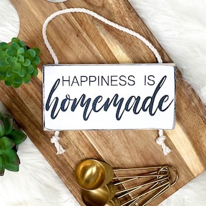 Happiness is homemade mini hanging sign, mini wooden hanging sign, entryway decor, home decor, peg shelf decor
