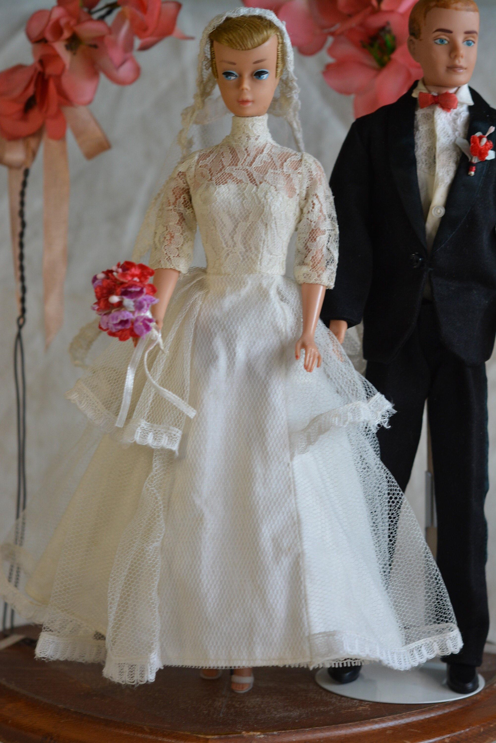 barbie wedding dress Barbie Wedding Day Musical Figurine