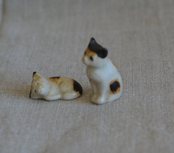 Vintage Gray And White Cat Kitten Miniature Dollhouse Doll House Picture