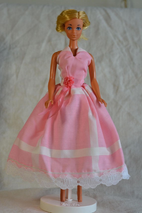 Abito da sera rosa dolce fatto a mano da Barbie vintage, anni '80