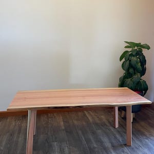 Kalifornischer Redwood Couchtisch