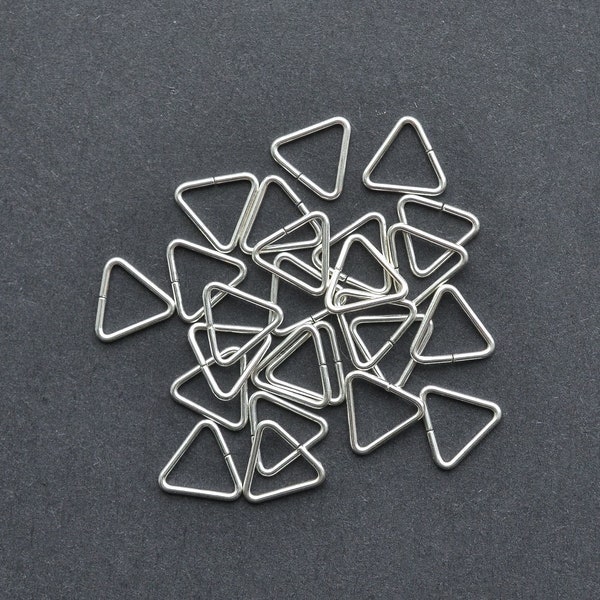 25pcs - .925 Sterling Silver 7.5mm Open Triangle Jump Rings 20.5ga, Made in USA, A21