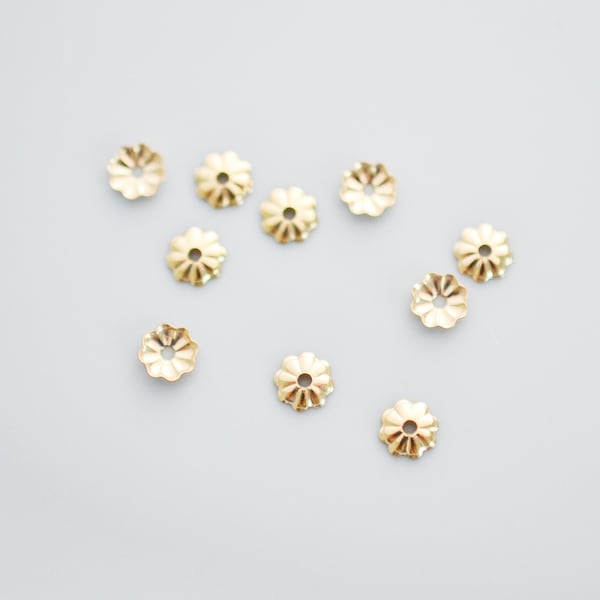 Ten - Capsules de perles de 5 mm remplies d'or, GC63b