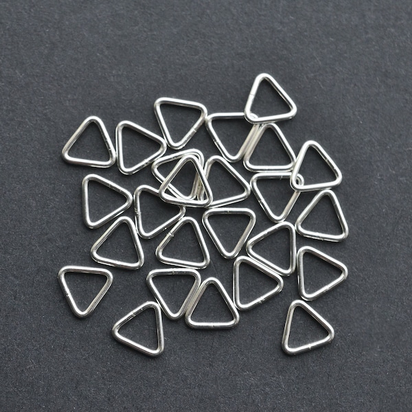 25pcs - .925 Sterling Silver 5mm Closed Triangle Jump Rings 22ga, Made in USA, A22