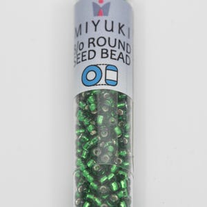 Miyuki 8/0 Round Beads Silver-Lined Green 22 Grams, The Beadsmith, Made In Japan, T553