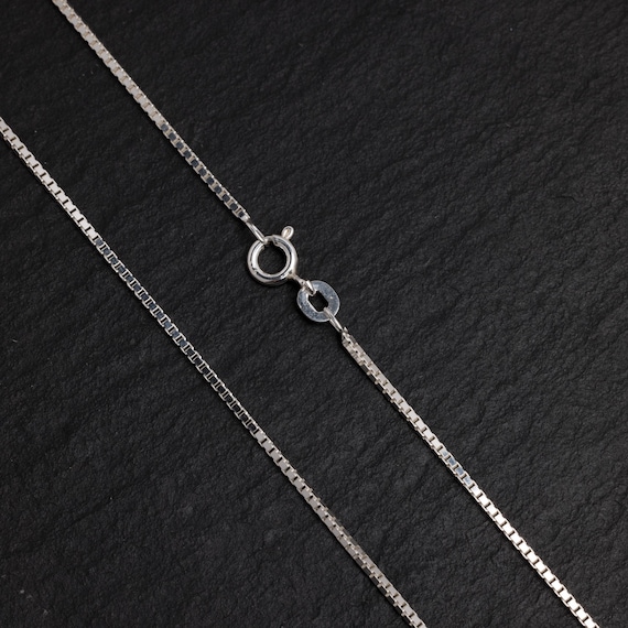 18 Inch Sterling Silver Box Chain Necklace