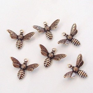 6 Antique Gold - Brass Bee Charms 17x13mm AG37