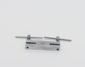 Double Metal Punch 1.5MM & 2MM, The Beadsmith, T21