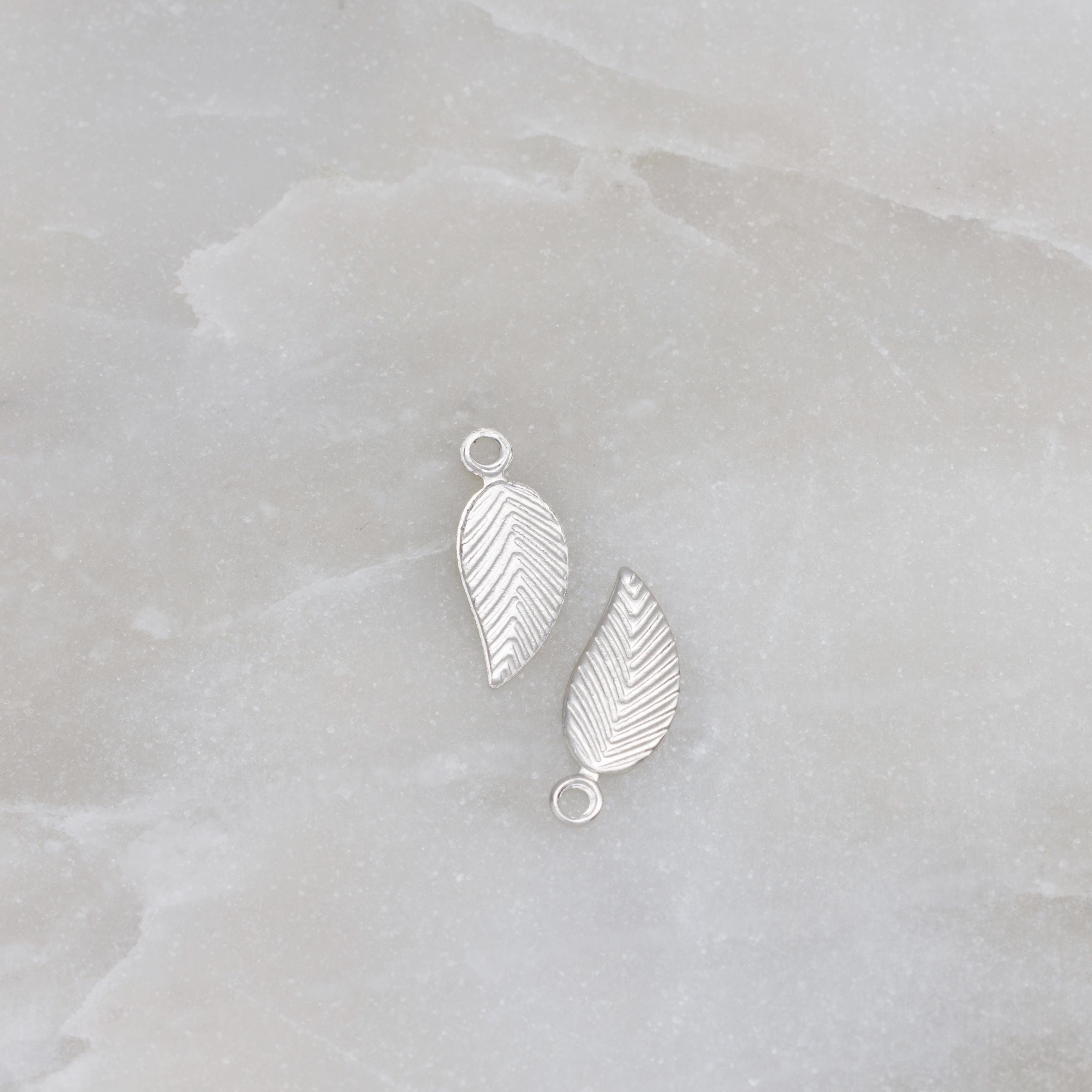 2 Pcs - Sterling Silver Tiny Leaf Charms 5x12mm, SC80 - Etsy
