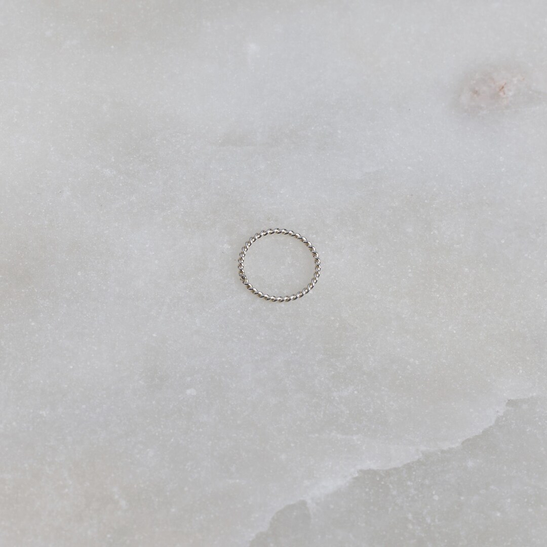 Ten - 8.5mm Twisted Closed Circle Link, Connector 925 Sterling