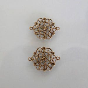 6 Antiqued Gold Filigree Connectors: Ornate Round Pendants, 18mm AG46