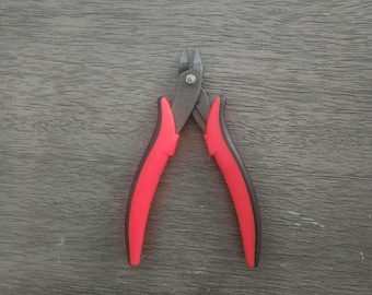 Flush Wire Cutter, Knot Cutter, The BeadSmith, Made in Italy, T30