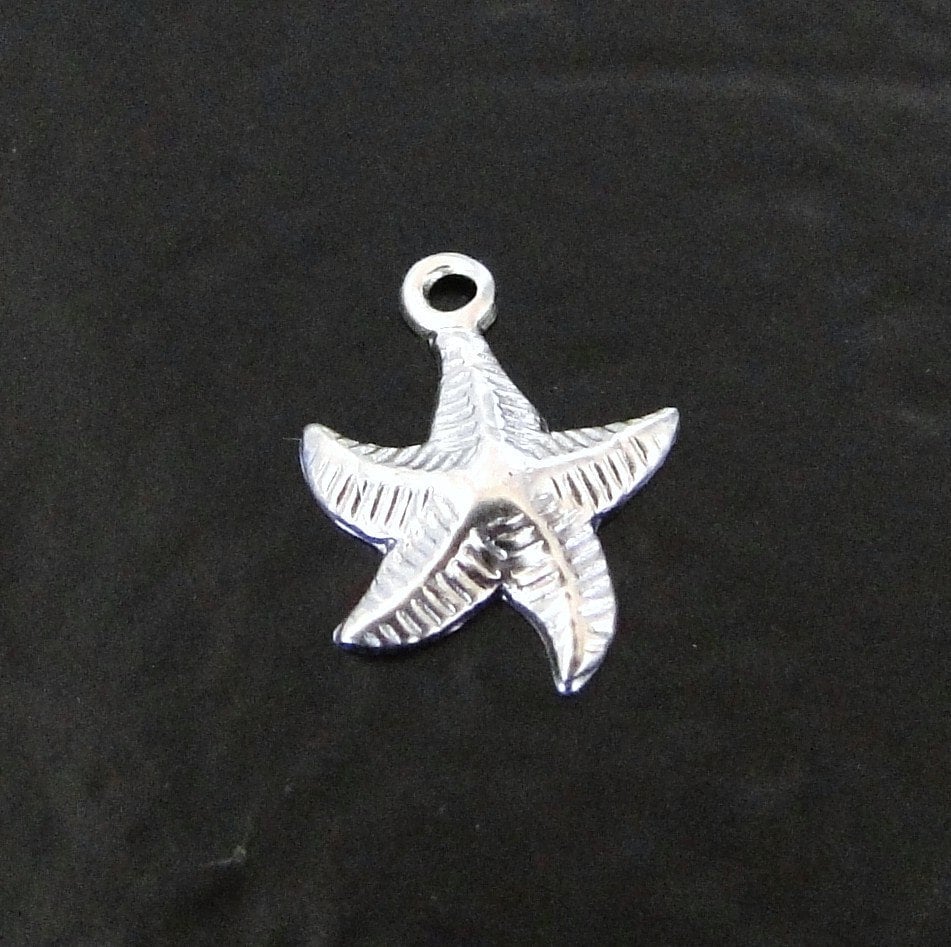 One Sterling Silver  Starfish Charm, Made in USA, SC7