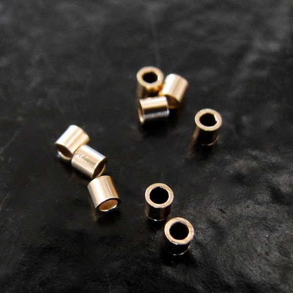 Goldgefüllte Quetschperlen 2x2mm, hergestellt in China, GC87