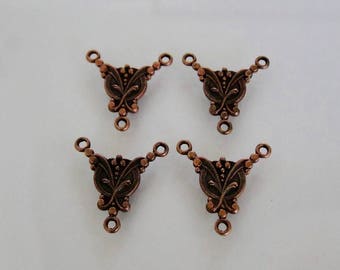 4 Small Elegant 3 Loop Connectors 17x17mm Oxidized Copper, MADE IN USA, AC10