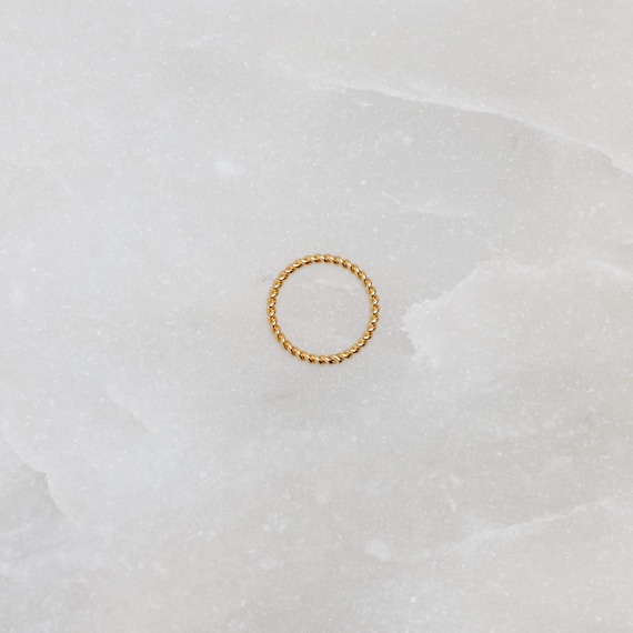 Six - 8mm Twisted Closed Circle Link, Connector 14K Gold Filled