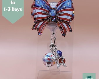 Bobine d'insigne avec nœud du 4 juillet, porte-carte d'identité d'infirmière patriotique, clip rétractable, accessoire pour insigne rouge, blanc, bleu, idée cadeau pour la santé