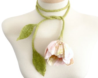 Vilten tulp ketting