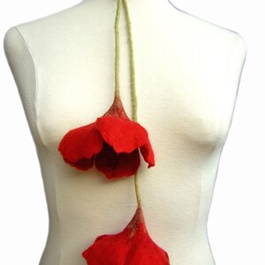 Collier coquelicot rouge, feutré à la main, cadeau pour elle image 2