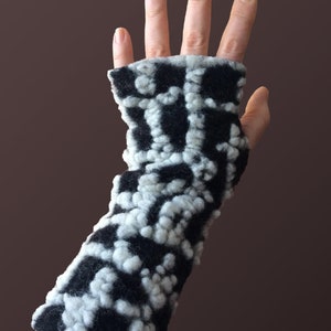 Black Arm Warmers with 3D Dots, Fingerless Gloves with Raised Dots, Wrist Warmers, Wool Fingerless Mittens, Gloves, Gauntlets image 5