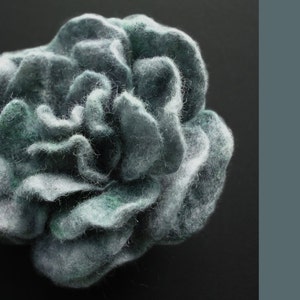 Light Green Felted Rose, Felt Flower, Rose Brooch, Flower Brooch, Felt Rose Brooch, Green Rose image 3