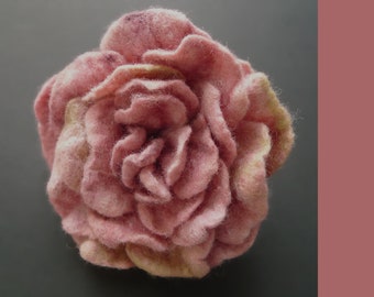 Felt Rose Brooch in 14 Colours (1), Present for Women