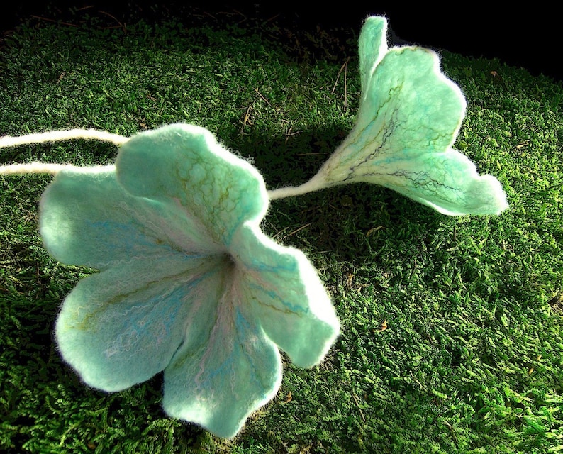 Mint Green Flowers Felt Necklace image 3