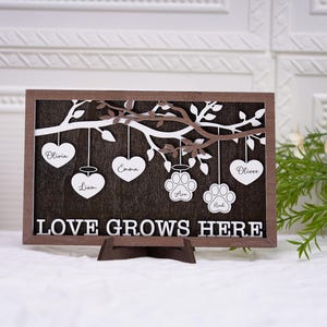 Personalized Family Tree Wall Art, Custom Mother&#39;s Gift, Engraved Wooden Family Tree, Unique Genealogy Gift for Mom and Grandma