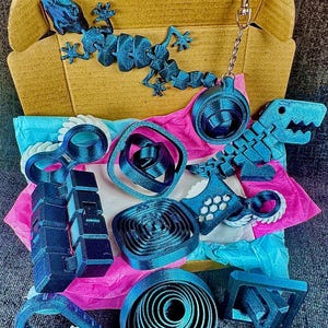 Sparkle Blue Fidget Toy Bundle – Sparkling Blue Sensory Set | Small, Medium & Large Packs