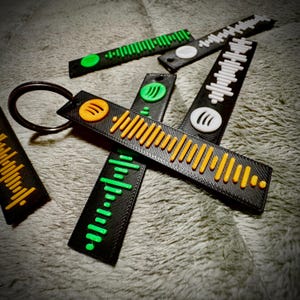 Spotify Code Keychain – Custom Music Gift, 3D Printed Personalised Song Keyring for Music Lovers