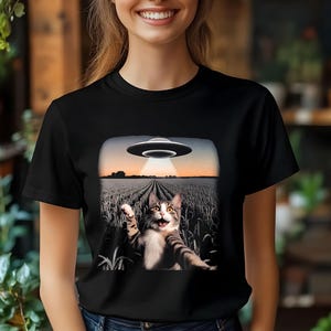 Cat Selfie With Alien UFO Funny Cat Gifts T-Shirt, Unisex Tee, Cat Lover Tee, Cat Selfie Tee, Funny Cat Tee, Alien UFO Tee