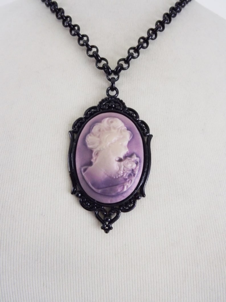 gothic choker lolita Purple cameo lady pendant necklace