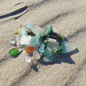 Genuine sea glass mix, Assorted sizes & colors, Naturally tumbled beach treasure, Perfect for jewelry making, crafts, and ocean lover gifts