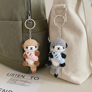 Crochet Otter Plushie with Fish – Handmade Amigurumi Otter Keychain, Cute Sea Animal Gift, Otter Couple Toy Charm, Crochet Keychain, Gift