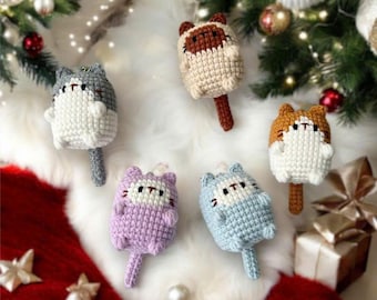 Crochet Cat Keychain: Handmade Cotton Amigurumi Keyring