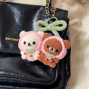 Niedlicher gehäkelter Bär Schlüsselanhänger, handgemachter Amigurumi Bär Taschenanhänger, kawaii Teddy Schlüsselanhänger, Geschenk für sie, niedlicher Rucksackanhänger