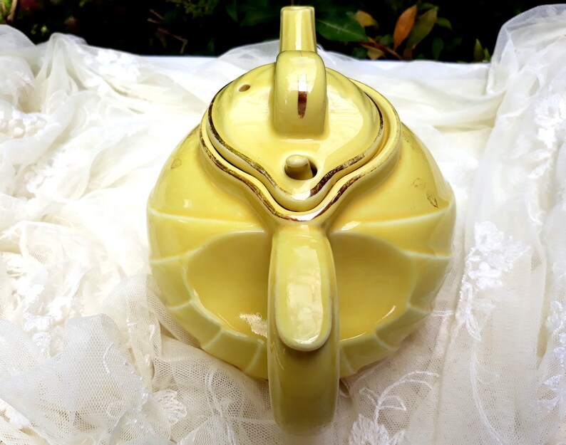 Vintage 1940 Hall China Co. Sundial Teapot 0799 Canary Yellow Etsy