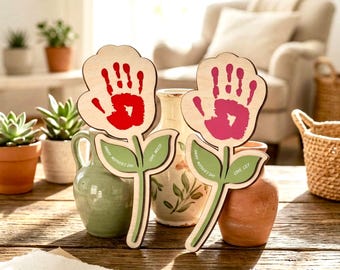 Personalized Handprint Sign, DIY Kids Gift for Mom, Mother’s Day Gift for Mom & Grandma, Baby Handprint Plaque