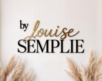 Niestandardowy, 3D akrylowy szyld salonowy: logo z lustrzanego metalu, opcja podświetlenia