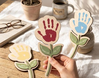 Personalized Handprint Sign, DIY Kids Gift for Mom, Mother’s Day Gift for Mom & Grandma, Baby Handprint Plaque