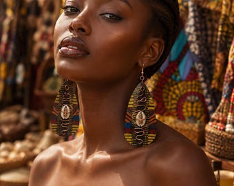 Anya Wire & Cowrie Shell Earrings