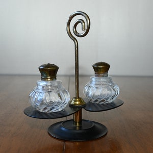 vintage salt and pepper set in rotating stand - 1940&#39;s - Japan